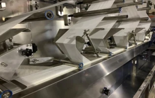 machines for making wet wipes
